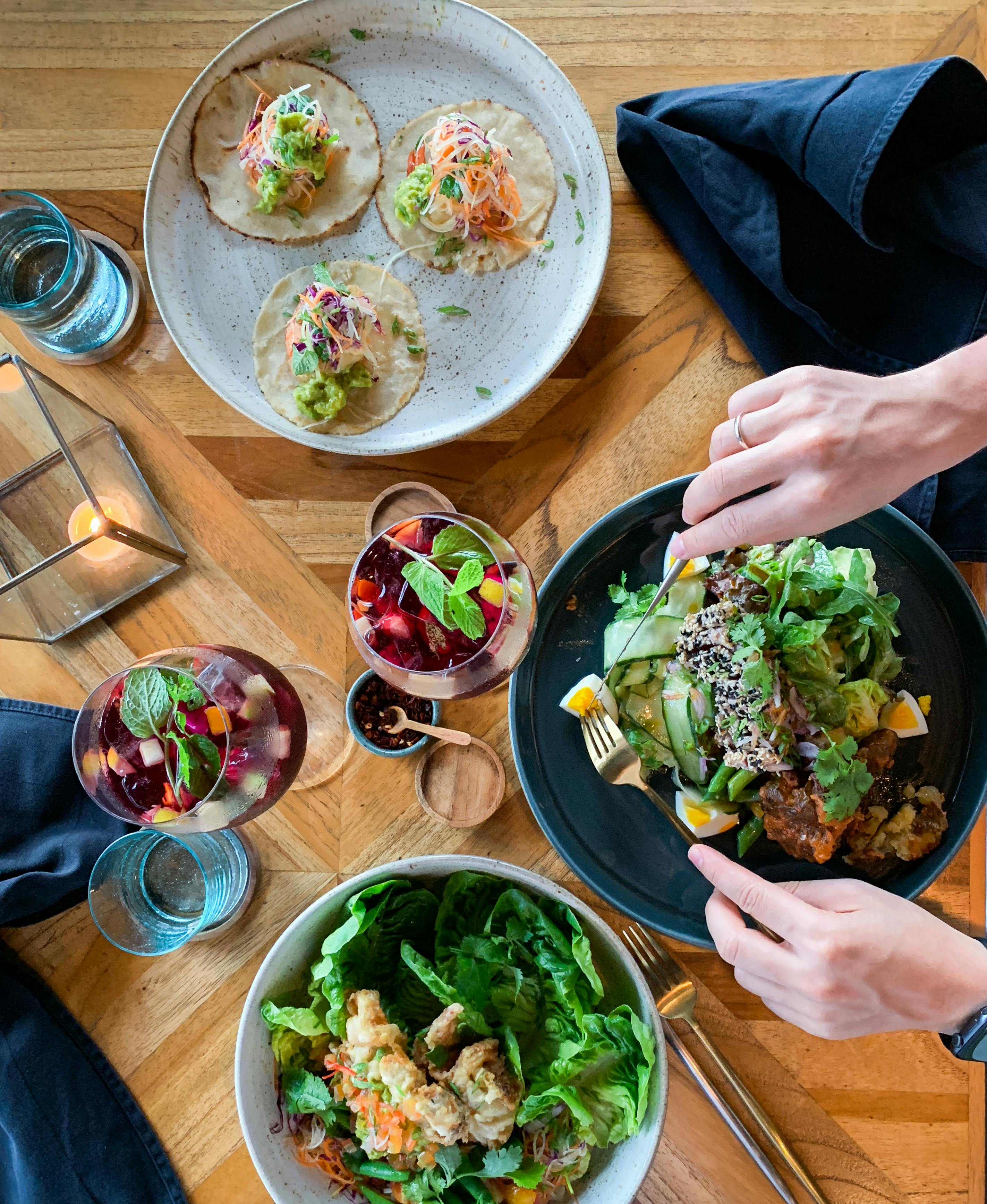 pexels myfoodie 2664443